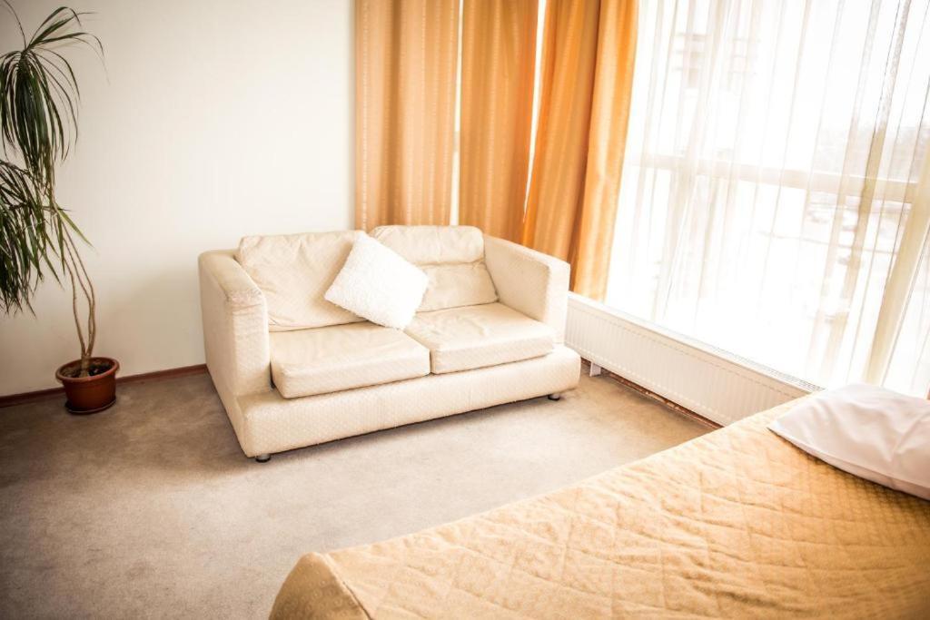Hotel Seven Cluj-Napoca Extérieur photo