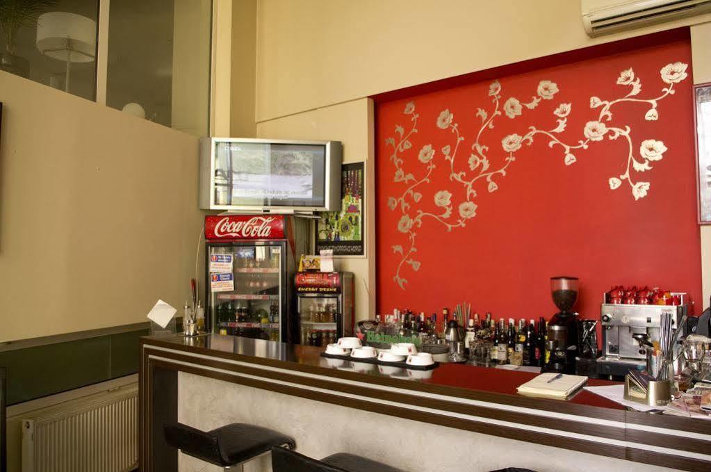 Hotel Seven Cluj-Napoca Extérieur photo